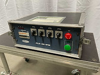 Showtec ple-30-040 kettingtakel controller 4ch - afbeelding 1 van  6