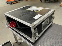 Showtec ple-30-080 kettingtakel controller 8ch - afbeelding 3 van  7