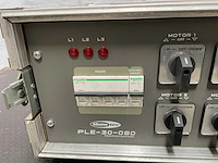 Showtec ple-30-080 kettingtakel controller 8ch - afbeelding 6 van  7