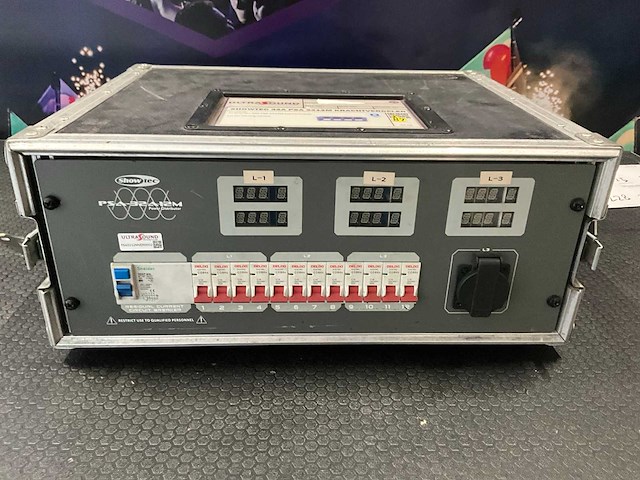 Showtec psa-3212-m power 400v - afbeelding 1 van  5
