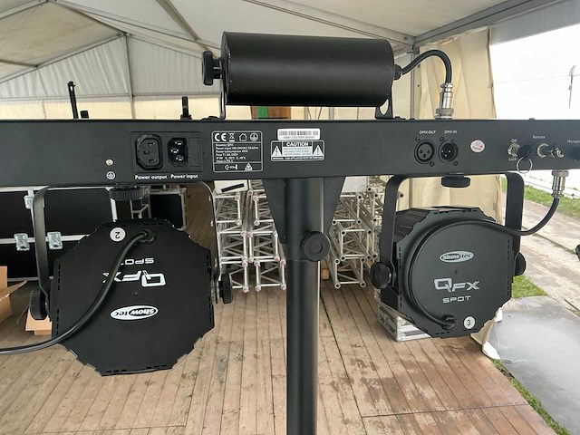 Showtec qfx lichtset (2x) - afbeelding 9 van  10