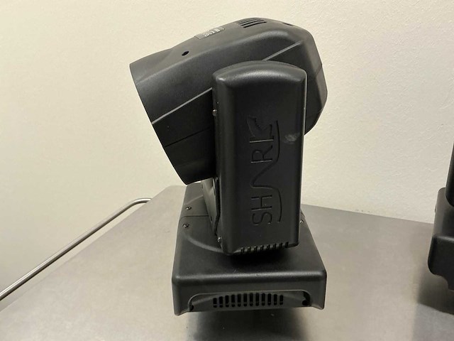 Showtec shark wash one led-moving head (2x) - afbeelding 17 van  20