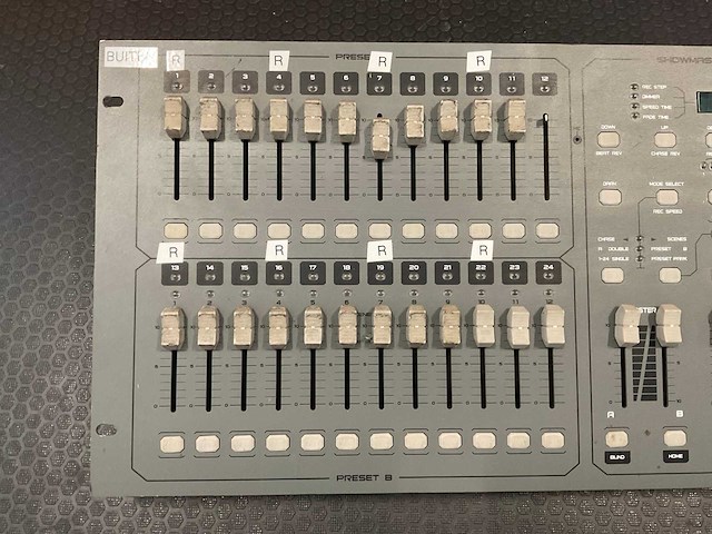 Showtec showmaster 24 mkii lichtmengtafel - afbeelding 2 van  6