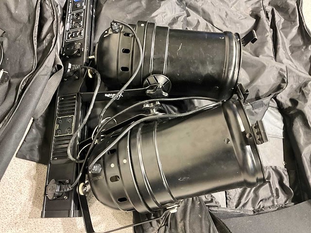 Showtec sliding showbar 4 t-balk (2x) - afbeelding 3 van  7