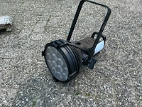 Showtec solar fl280 spotlight