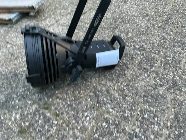 Showtec solar fl280 spotlight - afbeelding 2 van  3