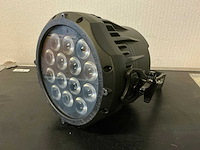 Showtec spectral m800mk2 led spot (4x) - afbeelding 1 van  6