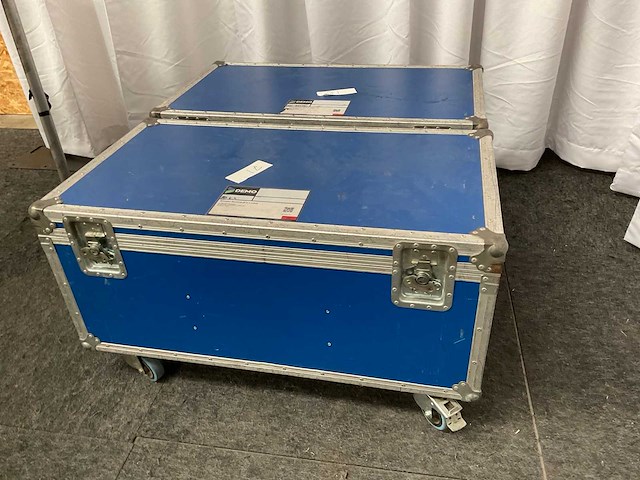 Showtec sunstrip blinder active (16x) - afbeelding 5 van  8