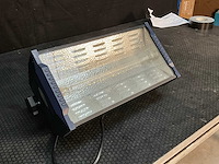 Showtec titan strobe 1500w stroboscoop - afbeelding 3 van  8