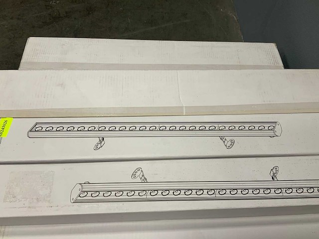 Showtech - colorstrip 24 - buitenverlichting (38x) - afbeelding 5 van  6