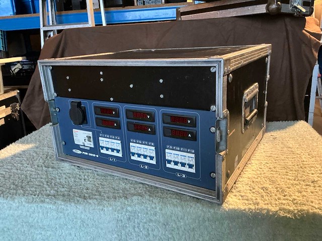 Showtech psa-3212-5 powerdistributor - afbeelding 1 van  5