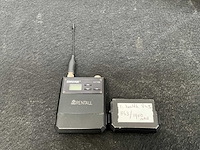 Shure axient axt100 beltpack - afbeelding 1 van  3