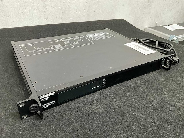 Shure axient axt631e antenna distribution amplifier - afbeelding 2 van  4