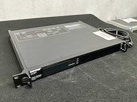 Shure axient axt631e antenna distribution amplifier - afbeelding 2 van  4