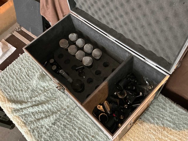 Shure / samson microfoon (11x) - afbeelding 4 van  5