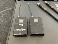 Shure ur4d digitale ontvanger set - afbeelding 3 van  3