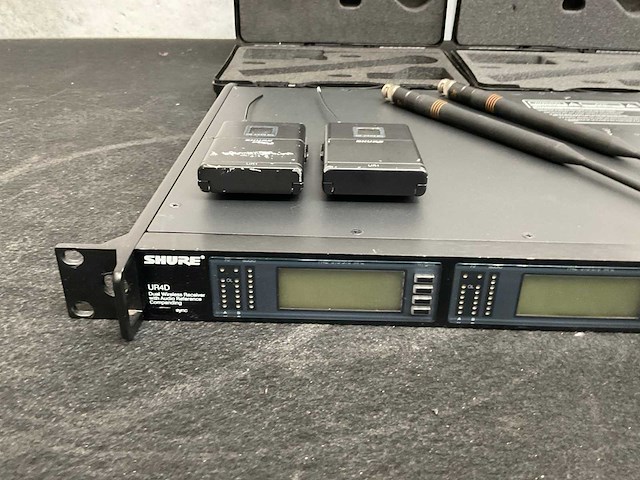Shure ur4d digitale ontvanger set - afbeelding 4 van  6
