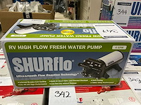 Shurflo drinkwaterpomp - afbeelding 2 van  4