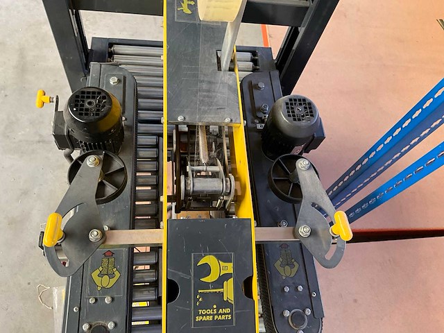 Siat sm8 halfautomatische dozensluitmachine - afbeelding 6 van  6