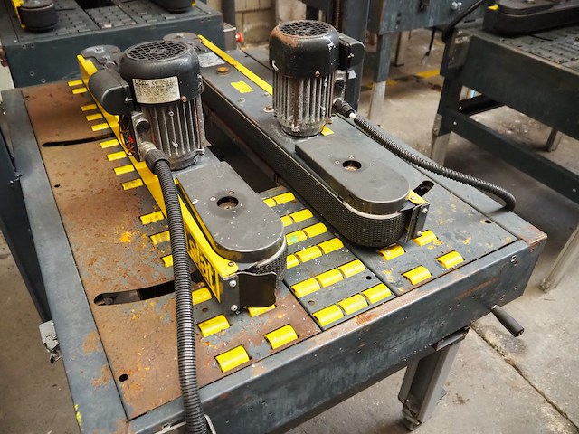 Siat - afbeelding 8 van  9