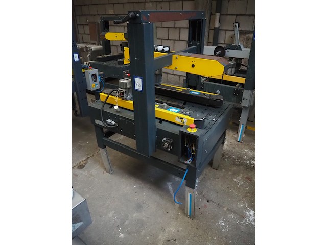 Siat - afbeelding 1 van  9