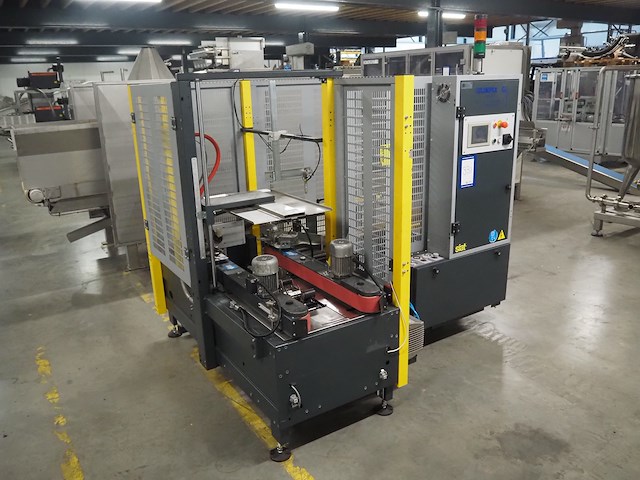 Siat - afbeelding 1 van  18