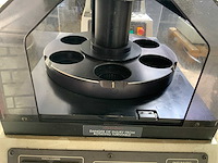 Sibert instruments mdp 38 multi diameter cd-/ dvd ponsmachine - afbeelding 1 van  2