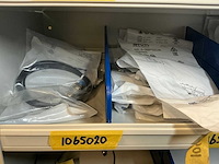 Sick en festo partij onderdelen t.b.v robots in stalen kast (2x) - afbeelding 9 van  64