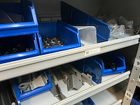 Sick en festo partij onderdelen t.b.v robots in stalen kast (2x) - afbeelding 25 van  64