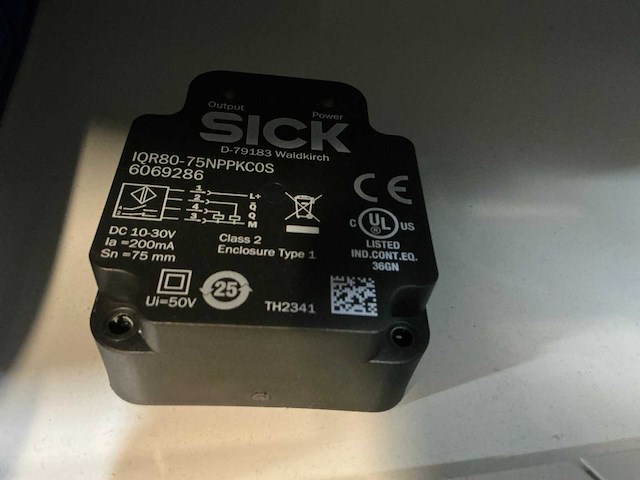 Sick en festo partij onderdelen t.b.v robots in stalen kast (2x) - afbeelding 29 van  64