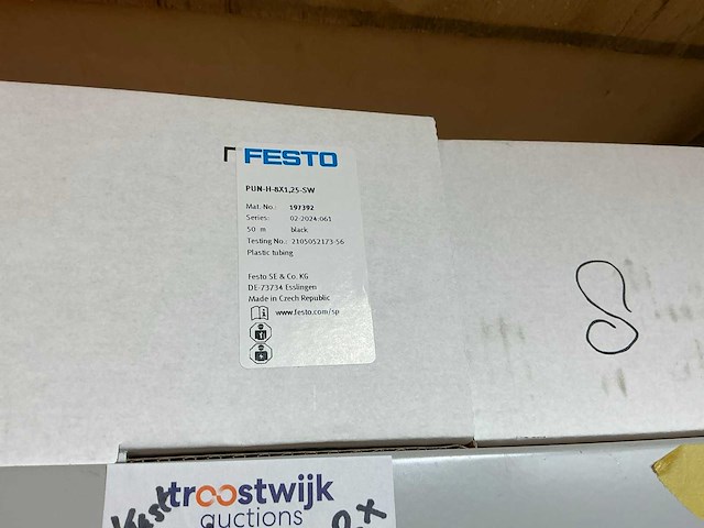 Sick en festo partij onderdelen t.b.v robots in stalen kast (2x) - afbeelding 34 van  64