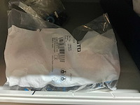 Sick en festo partij onderdelen t.b.v robots in stalen kast (2x) - afbeelding 48 van  64