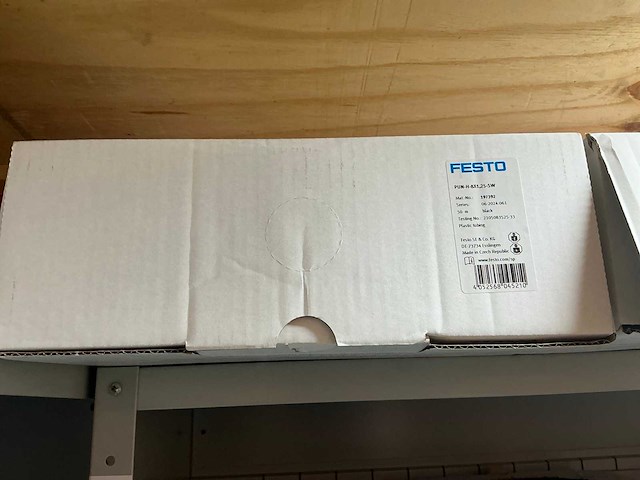 Sick en festo partij onderdelen t.b.v robots in stalen kast (2x) - afbeelding 62 van  64