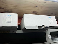 Sick en festo partij onderdelen t.b.v robots in stalen kast (2x) - afbeelding 63 van  64