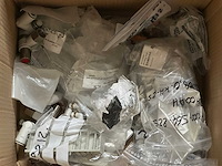 Sick / skf / hutchinson - partij industriële reserveonderdelen - afbeelding 3 van  8