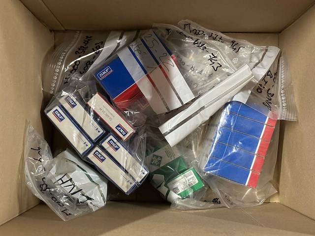 Sick / skf / hutchinson - partij industriële reserveonderdelen - afbeelding 6 van  8