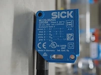 Sick - afbeelding 5 van  7