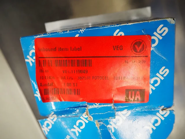 Sick - afbeelding 6 van  7