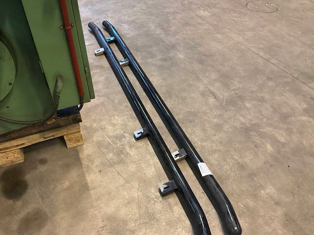 Side bars zwart (2x) - afbeelding 5 van  5