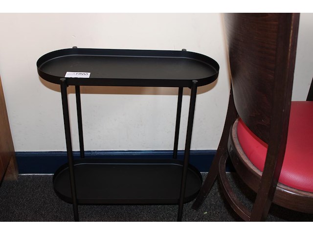 Side-table metaal met onderschap. afmeting 55 x 23 x 56 cm. - afbeelding 1 van  2