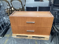 Side table - afbeelding 1 van  3