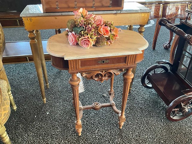 Side table - afbeelding 2 van  4