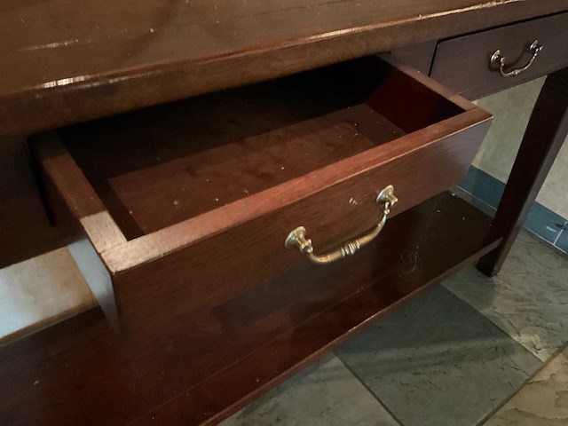 Sidetable - afbeelding 4 van  4