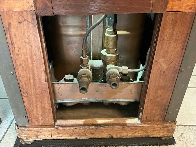 Siebe gorman & co. ltd. - antieke diepzeeduikuitrusting - vroege 20e eeuw - afbeelding 26 van  49