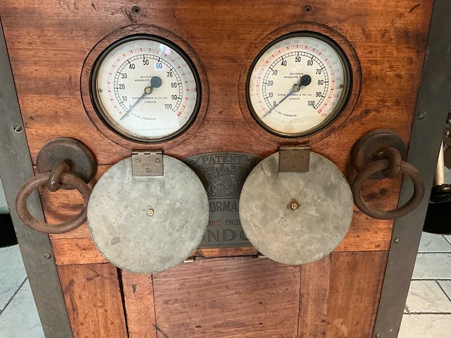 Siebe gorman & co. ltd. - antieke diepzeeduikuitrusting - vroege 20e eeuw - afbeelding 49 van  49