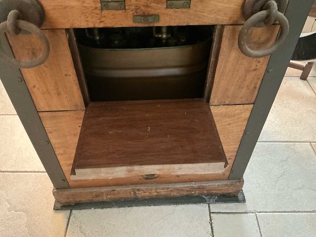 Siebe gorman & co. ltd. - antieke diepzeeduikuitrusting - vroege 20e eeuw - afbeelding 29 van  49