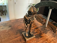 Siebe gorman & co. ltd. - antieke diepzeeduikuitrusting - vroege 20e eeuw - afbeelding 42 van  49
