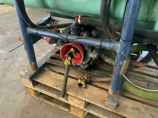 Sieger m gedragen veldspuit - afbeelding 7 van  8