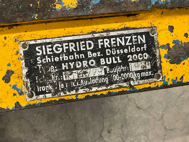 Siegfried frenzen hydro bull 2000 werkplaatskraan - afbeelding 4 van  7