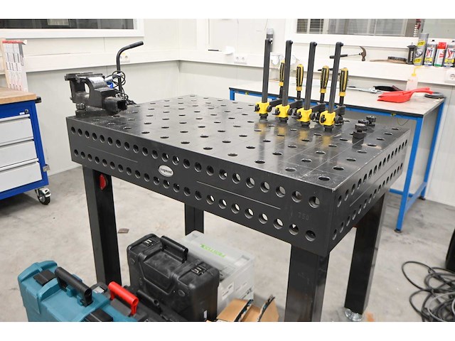 Siegmund 28mm lastafel met siegmund bankschroef - afbeelding 1 van  6